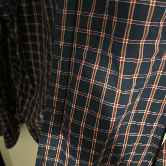 2010s Banana Republic Button Up - Picture 3 of 4